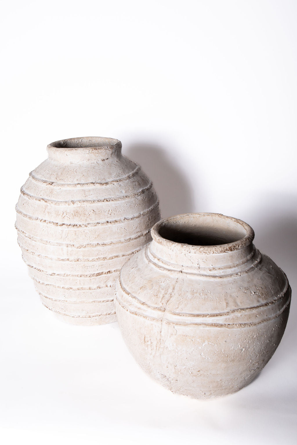 Jarron Beige Lineas Horizontales