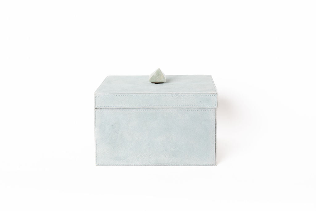 Caja Gamuza con Piedra