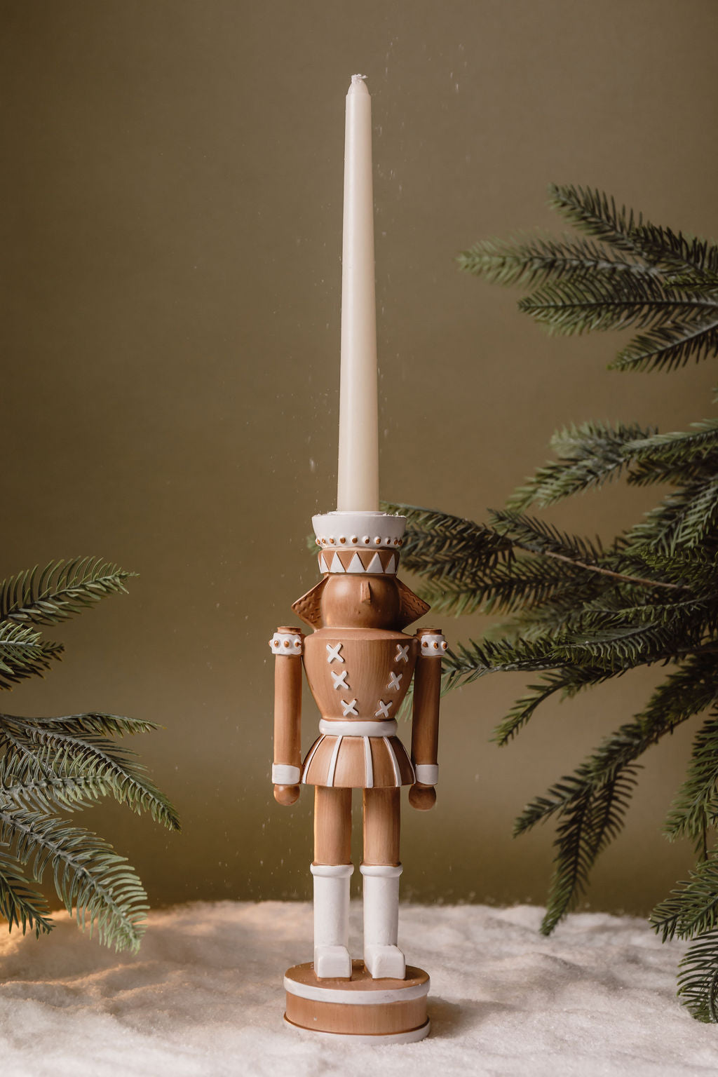 Cascanueces Portavela Madera