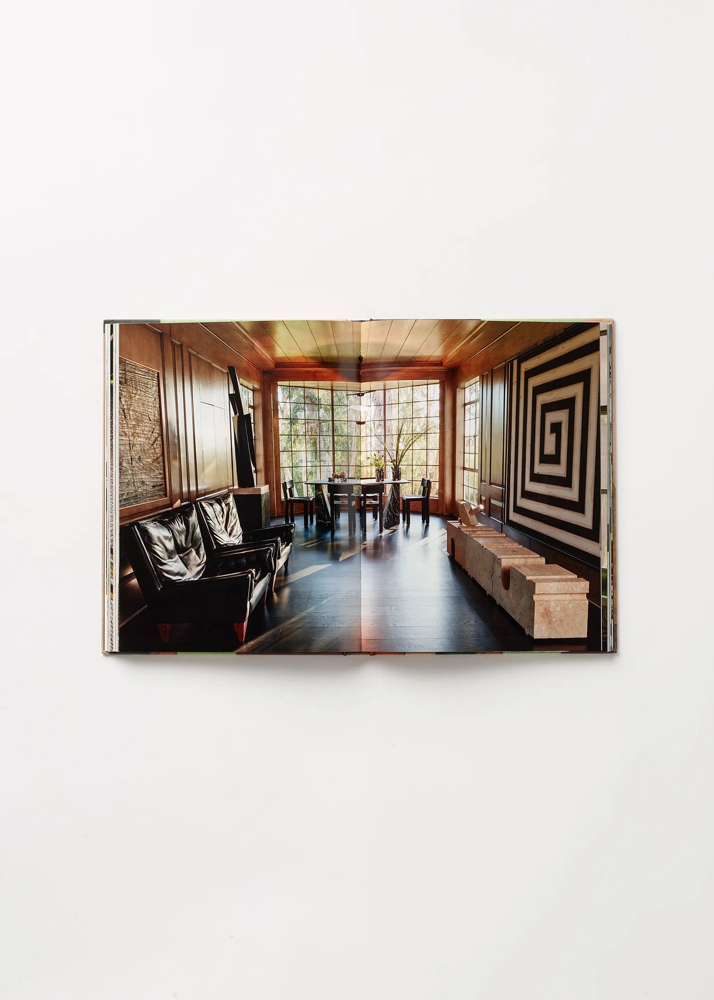 Kelly Wearstler: Evocative Style