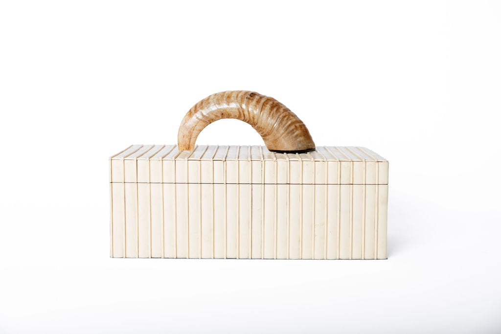 Caja Marfil con Cuerno
