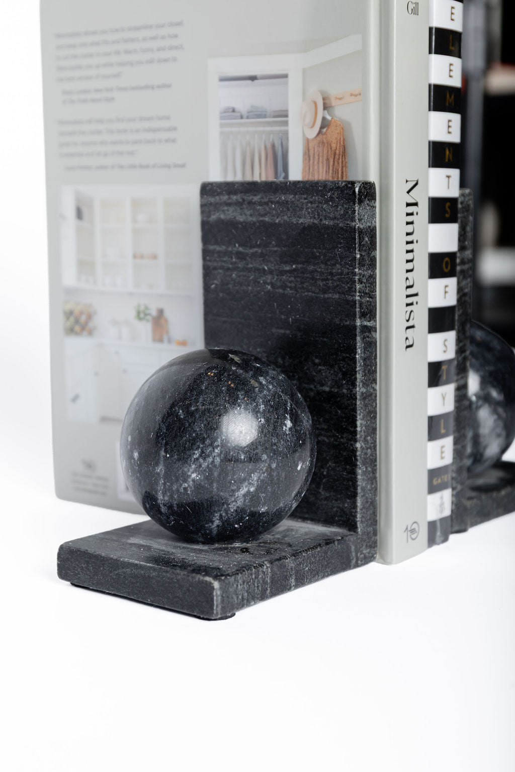 Sujetalibros Esfera Marmol Negro (SET 2)