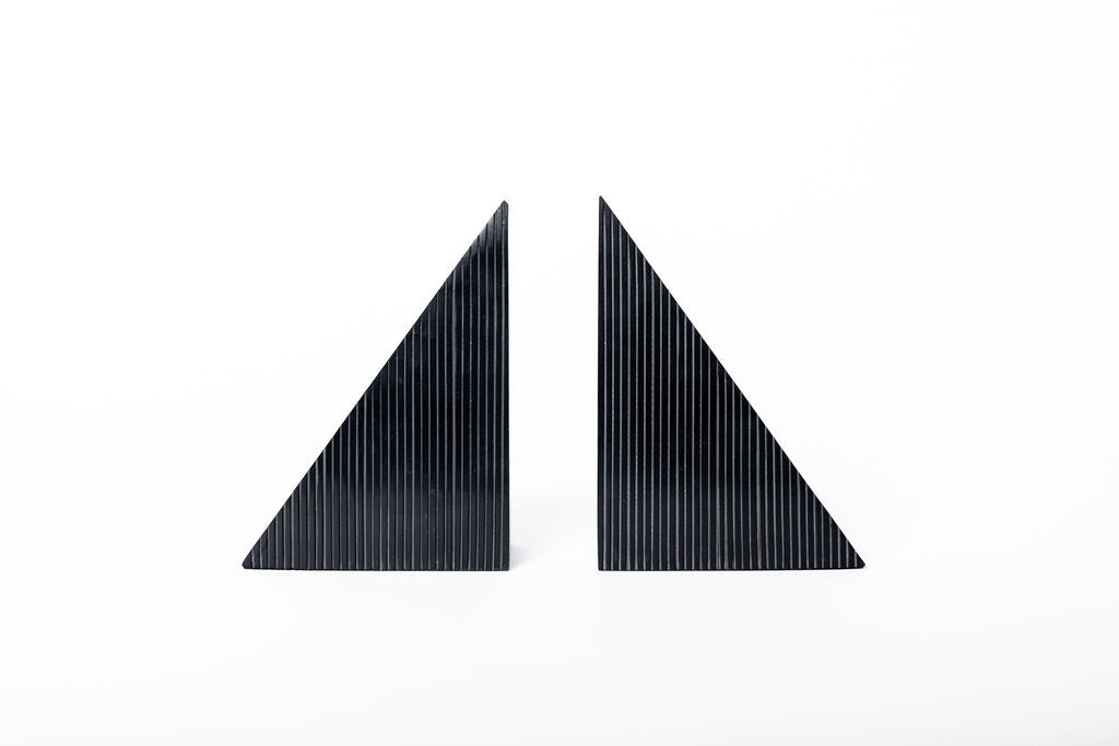 Sujetalibros Triangulo Negro (SET 2)