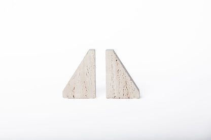 Sujetalibros Piedra Triangular Beige