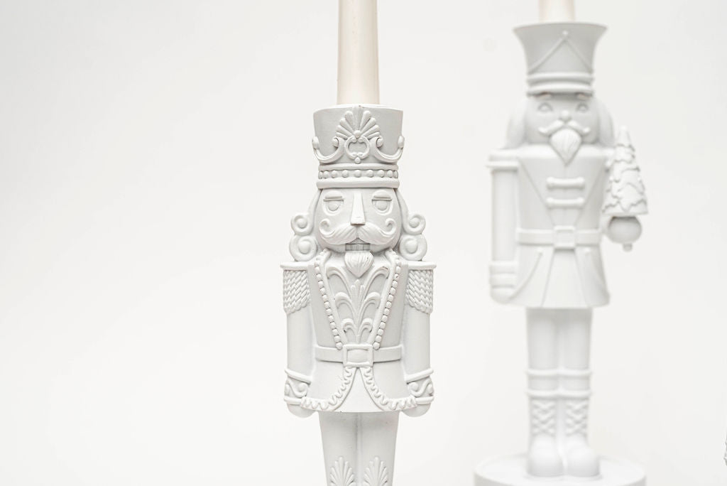 Cascanueces Blanco