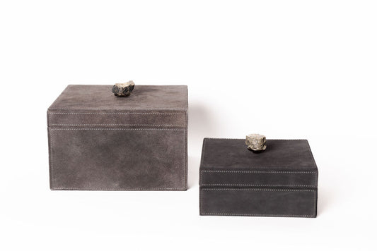 Caja Gamuza con Piedra